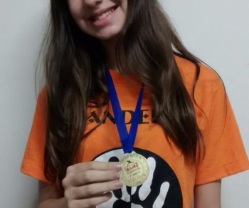 Bianca Vecchi Tavares 8º B - 1º Lugar