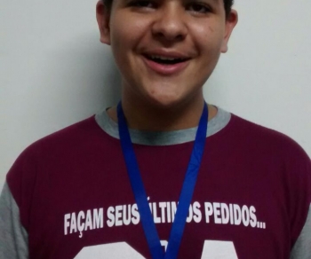 Guildrian de Oliveira Santos 9º B - 1º Lugar